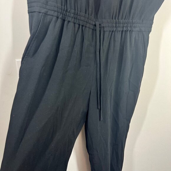 Aritzia Babaton Donnie Jumpsuit Size Medium Black Drawstring Pockets Sleeveless - Picture 5 of 12